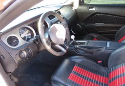 2010 Ford Mustang - Image 22