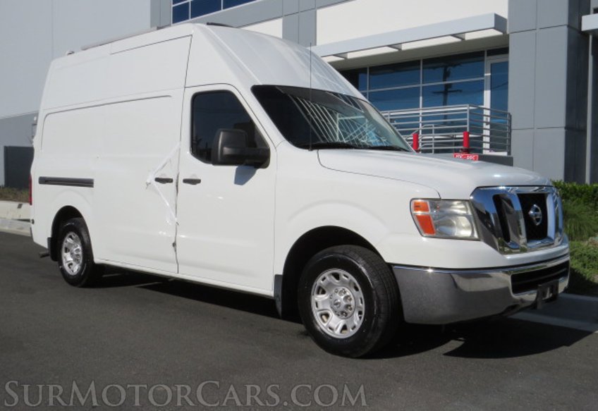 2013 Nissan NV - Image 3