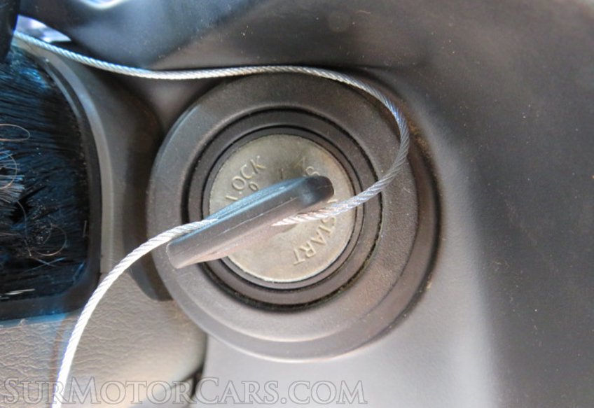 2013 Nissan NV - Image 34