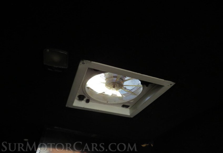 2013 Nissan NV - Image 25