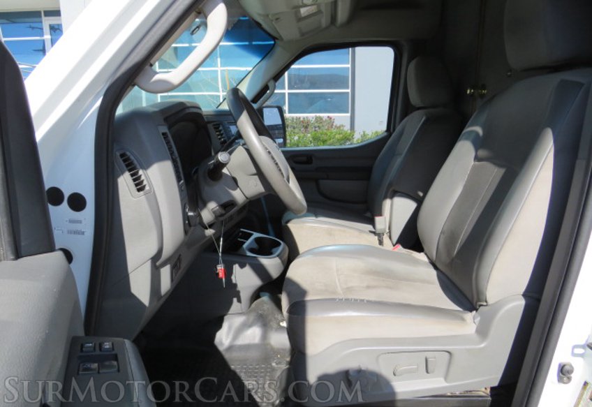 2013 Nissan NV - Image 50