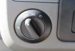 2013 Nissan NV - Image 44