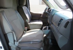 2013 Nissan NV - Image 53