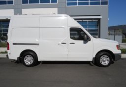 2013 Nissan NV - Image 8