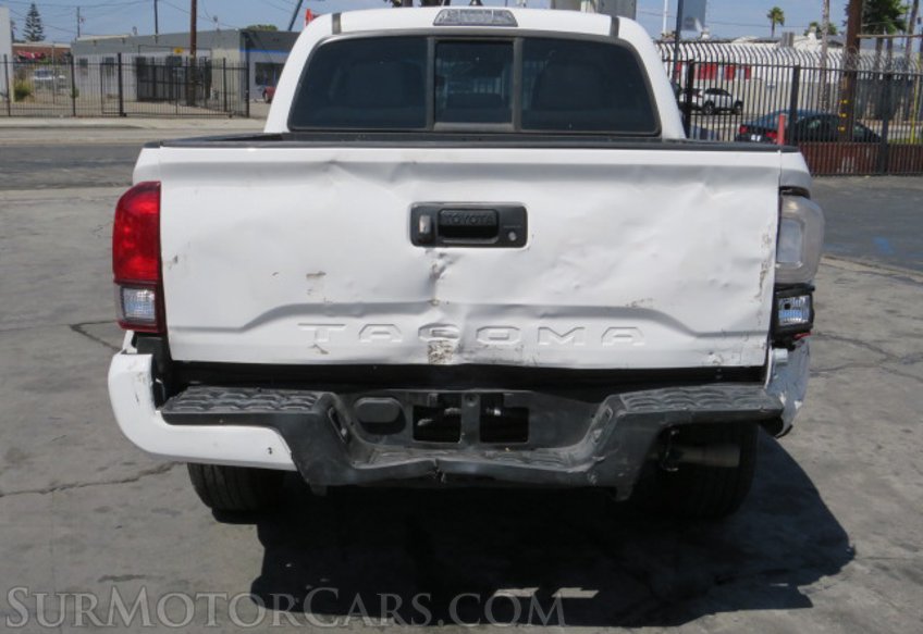 2021 Toyota Tacoma - Image 14