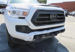 2021 Toyota Tacoma - Image 5