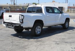 2021 Toyota Tacoma - Image 12