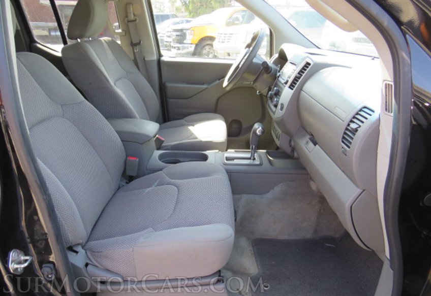 2018 Nissan Frontier - Image 27