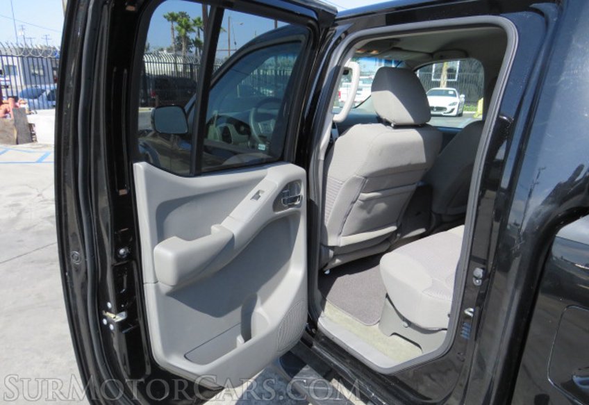 2018 Nissan Frontier - Image 25