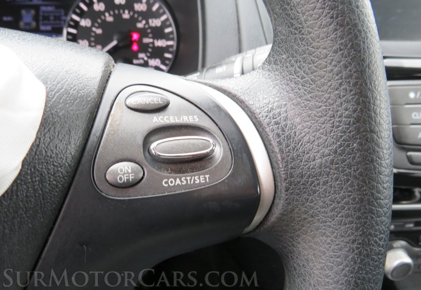 2017 Nissan Pathfinder - Image 33