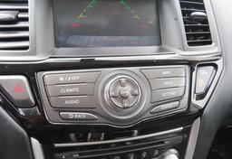 2017 Nissan Pathfinder - Image 35