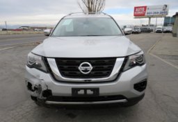 2017 Nissan Pathfinder - Image 12