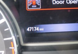 2017 Nissan Pathfinder - Image 38