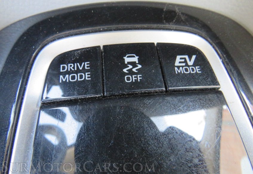 2020 Toyota Corolla Hybrid - Image 43