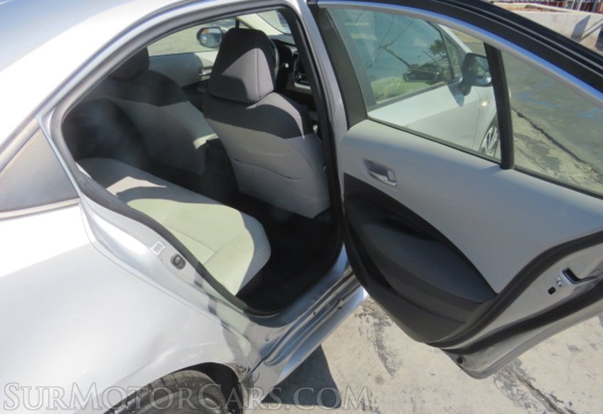 2020 Toyota Corolla Hybrid - Image 22