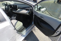 2020 Toyota Corolla Hybrid - Image 20