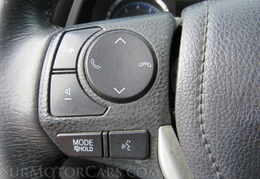 2018 Toyota Corolla - Image 34