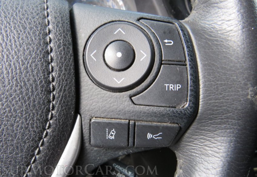 2018 Toyota Corolla - Image 35