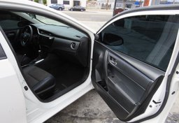 2018 Toyota Corolla - Image 23