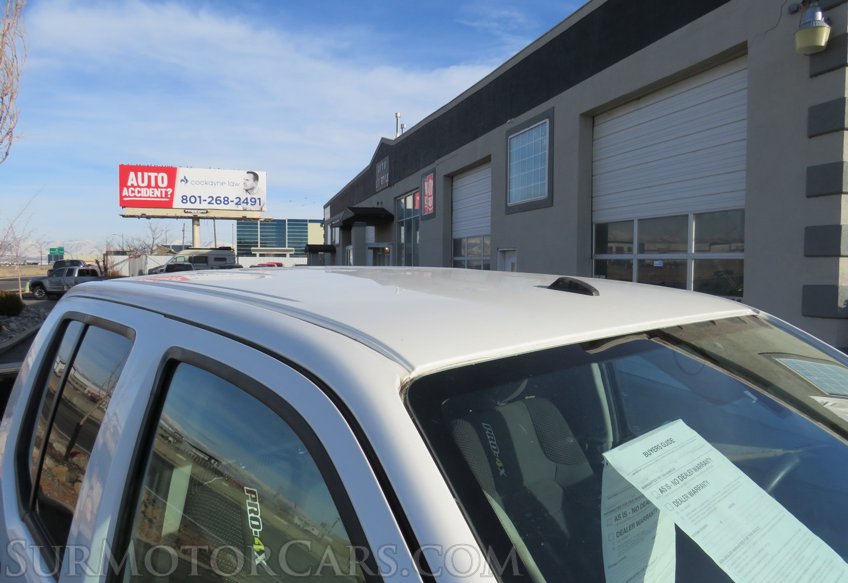 2019 Nissan Frontier - Image 17