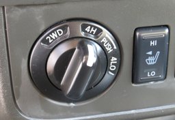 2019 Nissan Frontier - Image 37