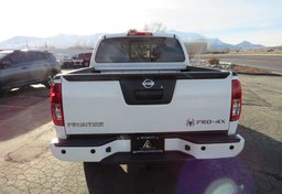 2019 Nissan Frontier - Image 11
