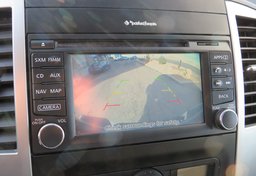 2019 Nissan Frontier - Image 32