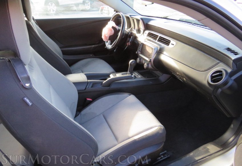 2015 Chevrolet Camaro - Image 24