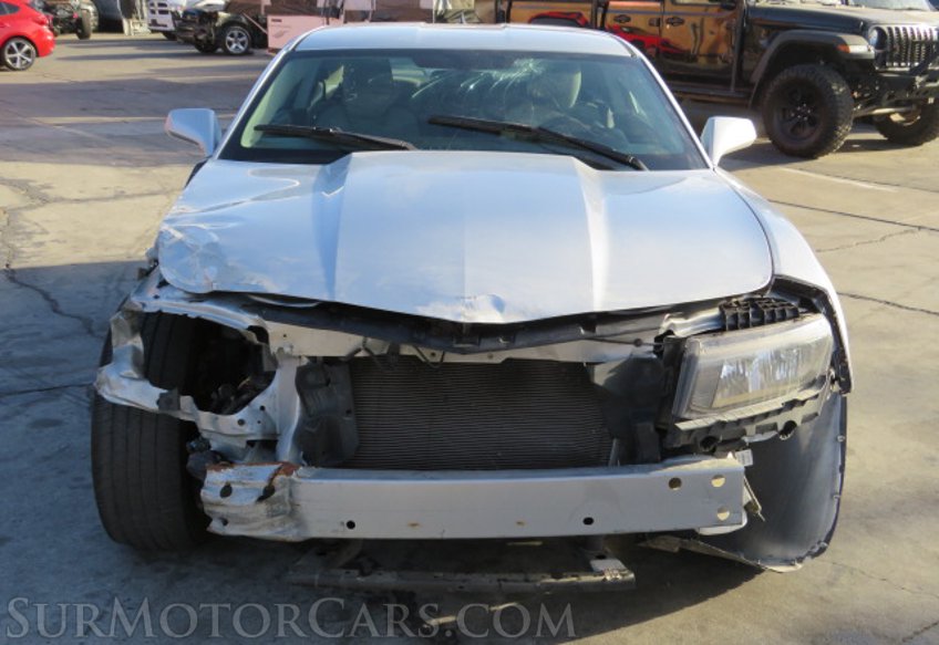 2015 Chevrolet Camaro - Image 11