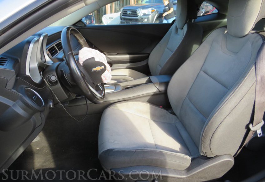 2015 Chevrolet Camaro - Image 18