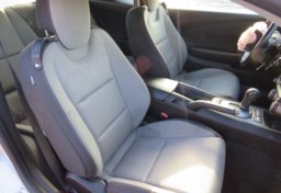 2015 Chevrolet Camaro - Image 21