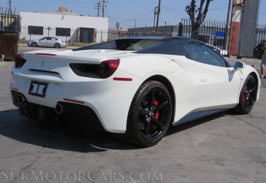 2018 Ferrari 488 Spider - Image 9