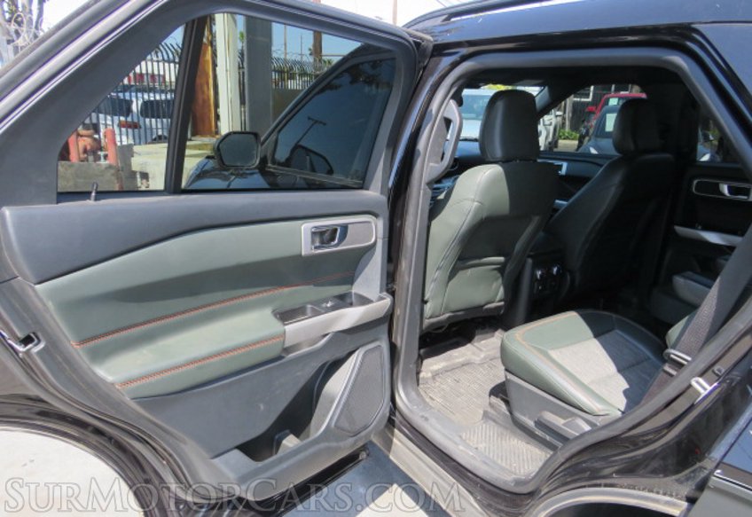 2021 Ford Explorer - Image 24