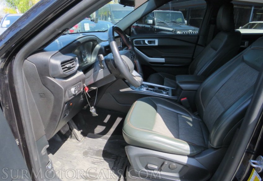 2021 Ford Explorer - Image 28