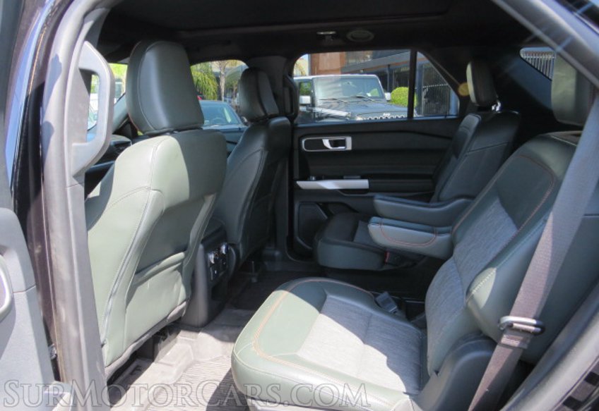 2021 Ford Explorer - Image 31