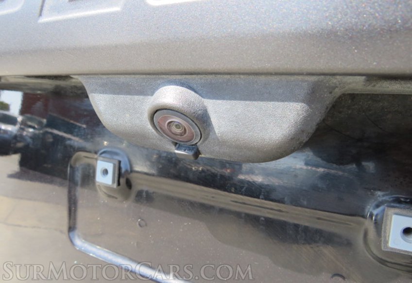 2021 Ford Explorer - Image 14