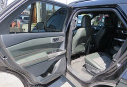 2021 Ford Explorer - Image 24