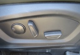 2021 Ford Explorer - Image 54