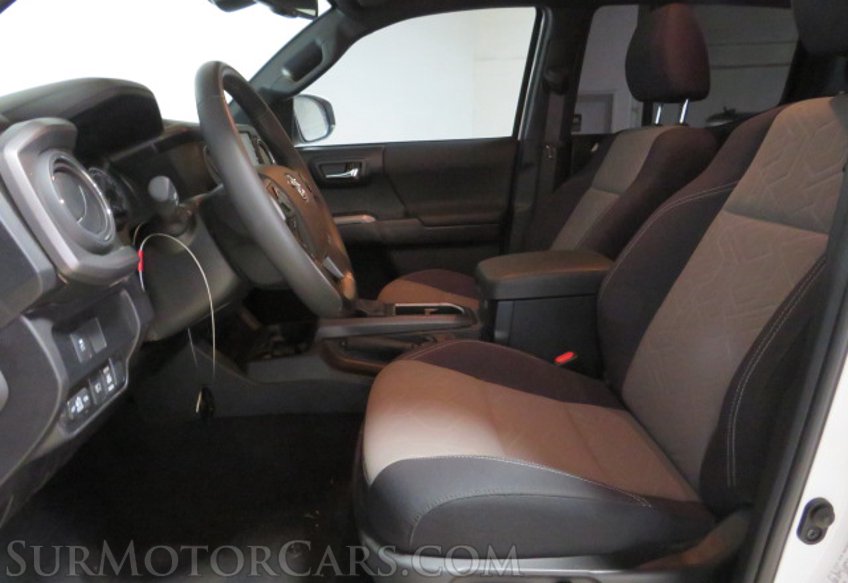 2023 Toyota Tacoma - Image 26