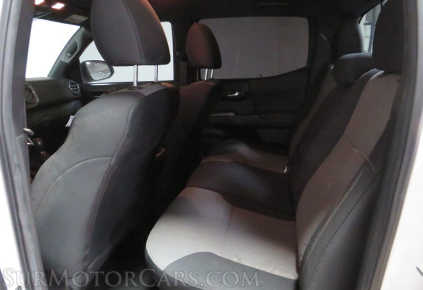 2023 Toyota Tacoma - Image 32