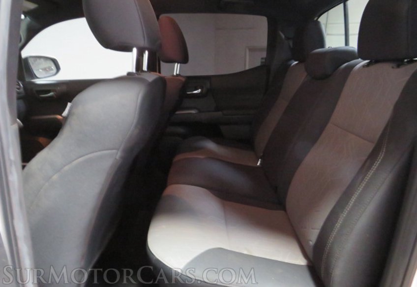 2023 Toyota Tacoma - Image 28