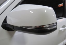 2023 Toyota Tacoma - Image 17