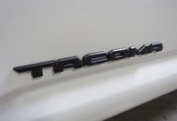 2023 Toyota Tacoma - Image 20
