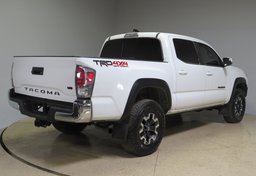2023 Toyota Tacoma - Image 10