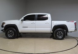 2023 Toyota Tacoma - Image 6