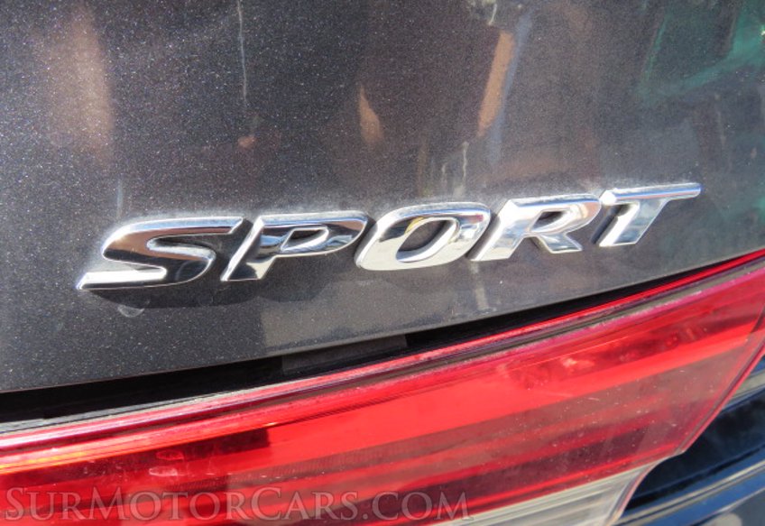 2022 Honda Civic Sedan - Image 17