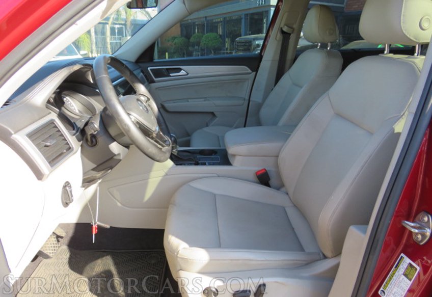 2018 Volkswagen Atlas - Image 29