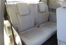 2018 Volkswagen Atlas - Image 36