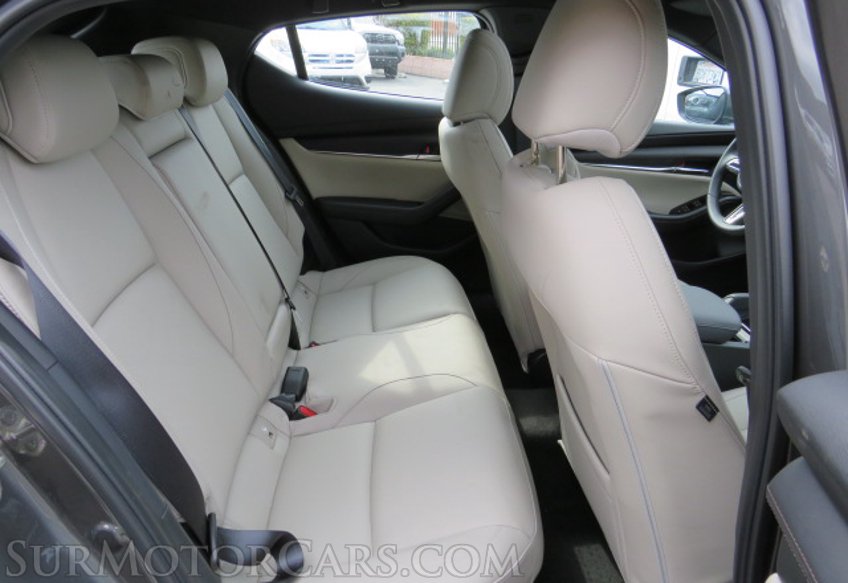 2023 Mazda Mazda3 Hatchback - Image 31