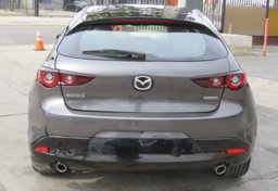 2023 Mazda Mazda3 Hatchback - Image 11